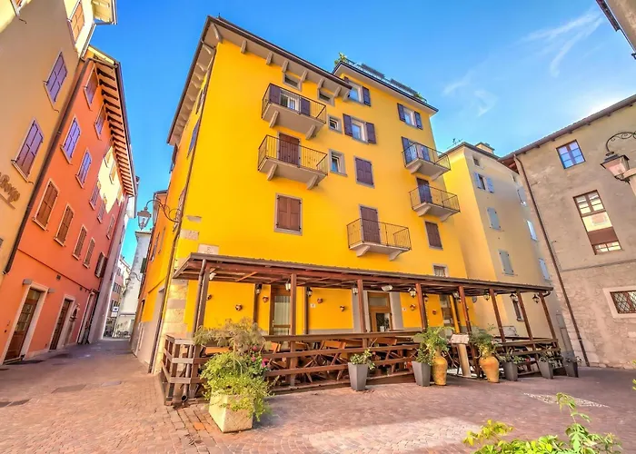 Aparthotel Casa Alpino Riva del Garda